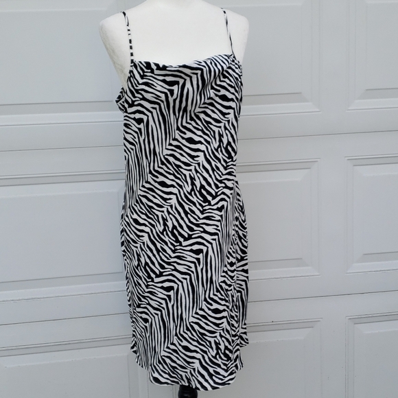 Banana Republic Summer Zebra Print dress size 8 - Picture 6 of 14